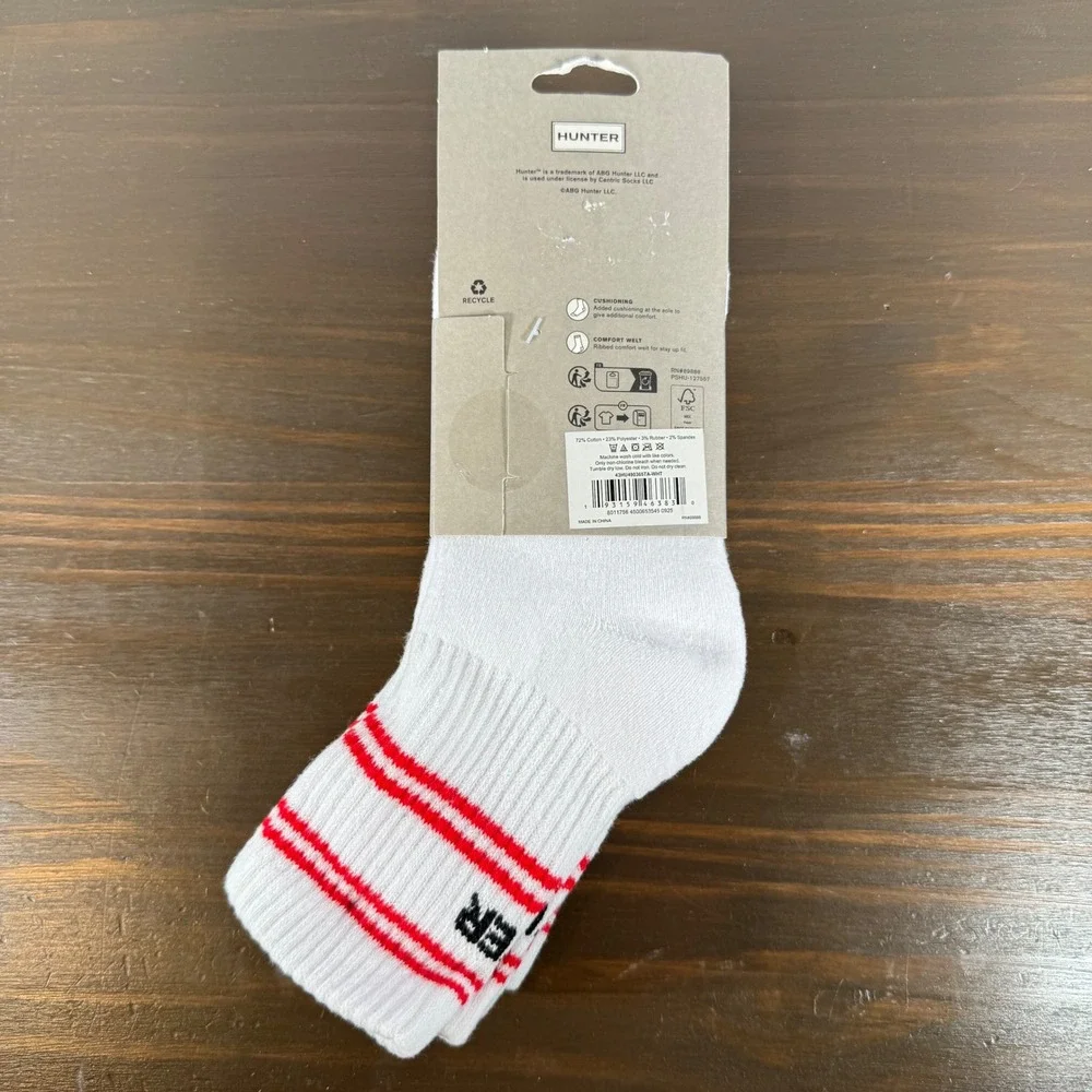 Hunter Shortie Crew Socks Women Shoe Size 4-10 White Red Stripe 3 Pairs New